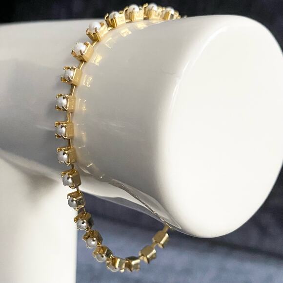 Ultra Thin Tennis Bracelet Tiny Pearlesquesc Beads On Gold Tone Metal - Picture 2 of 9